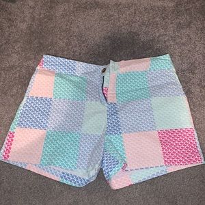 Vineyard vines shorts